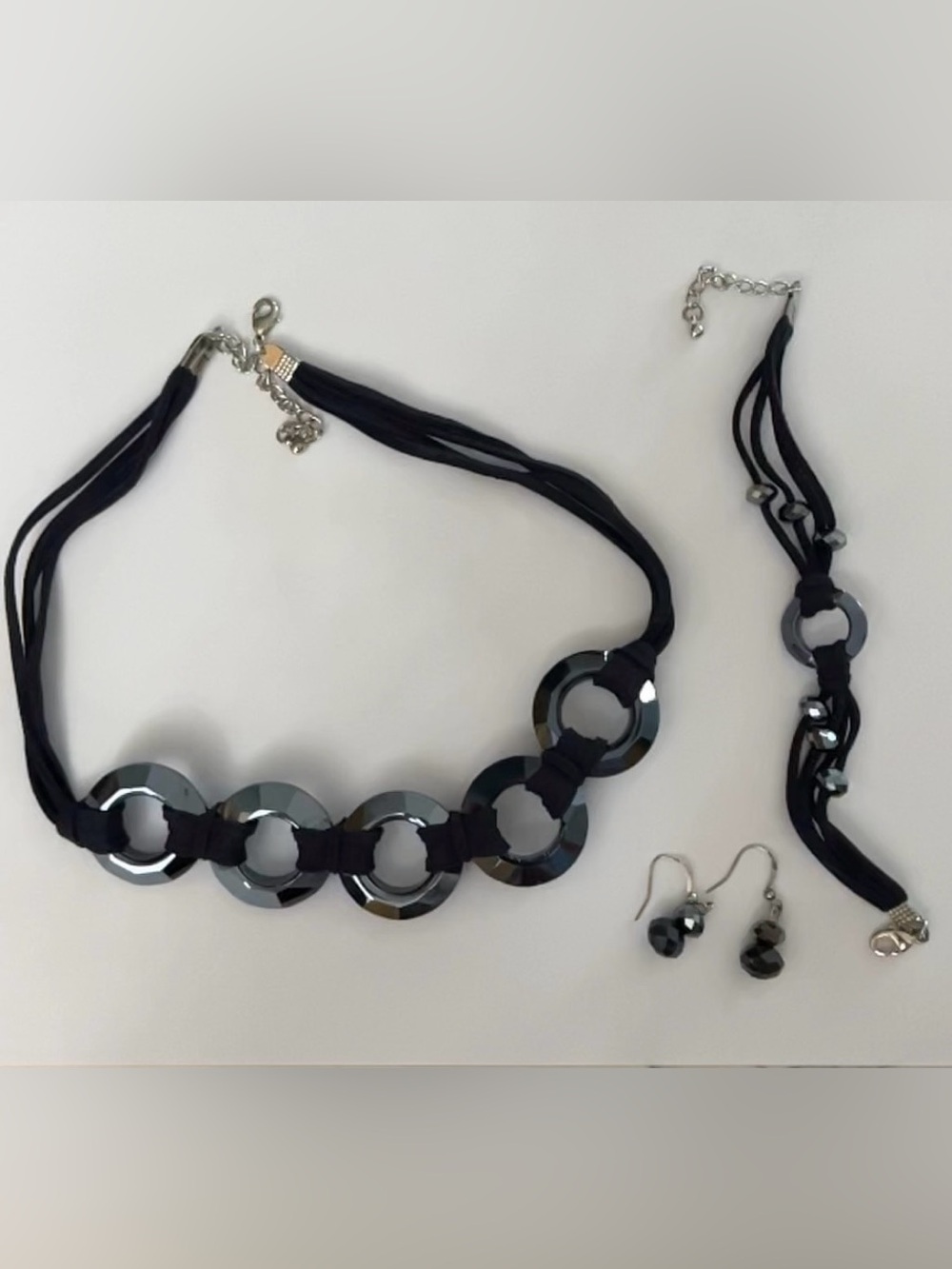 Black Ring-Link Statement Necklace with Matching Earrings